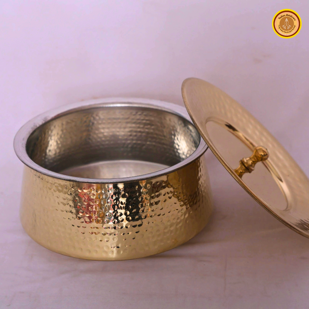 Saucepan (Handi) - hammered brass and tin coated (kalai) with brass lid. big