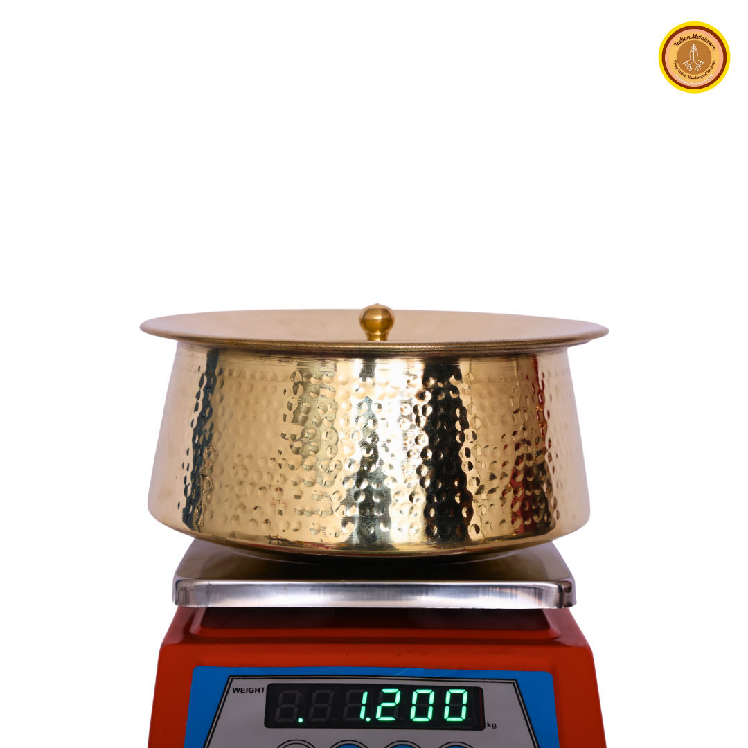 Saucepan (Handi) - hammered brass and tin coated (kalai) with brass lid. big
